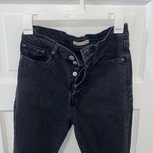Levi’s Wedgie Skinny Black Denim Jeans, Button Closure, Womens’ Size 28/6